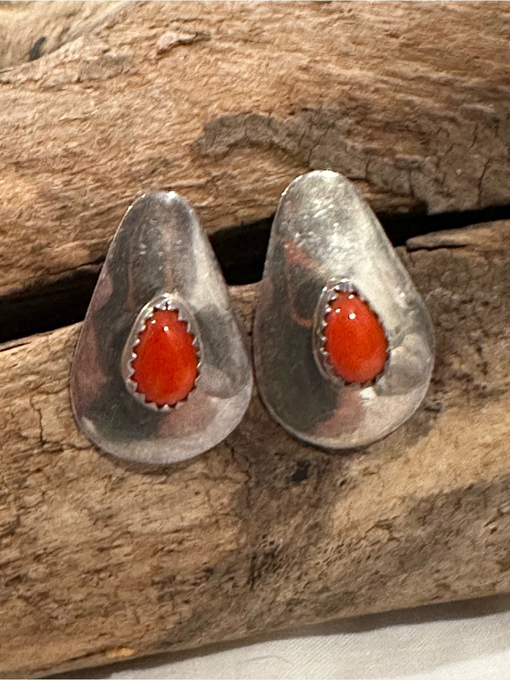 Sterling Silver teardrop red coral stones, in a Southwestern style earring